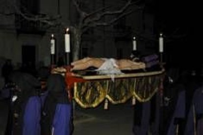 La procesión Penitencial recorrió la muralla de madrugada