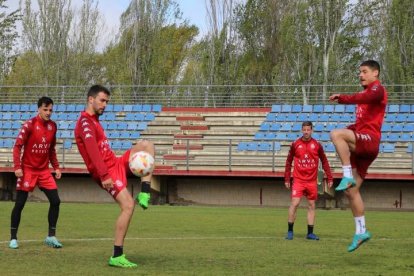 La Cultural afronta el partido de hoy dispuesta a reivindicarse. Y eso pasa por ganar a la ‘Balona’. CYDL