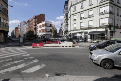 En Padre Isla se dejará un solo carril desde el cruce de Cruz Roja en adelante. MARCIANO PÉREZ