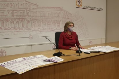 Argelia Cabado, ha presentado esta martes en rueda de prensa los actos previstos para conmemorar el Día Internacional para la Eliminación de la Violencia contra la Mujer. AYUNTAMIENTO DE LEÓN