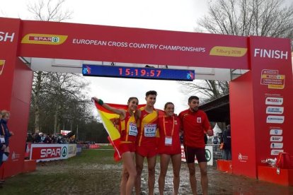 Saúl Ordóñez lideró el éxito español en el relevo mixto colgándose la medalla de oro en el Europeo.