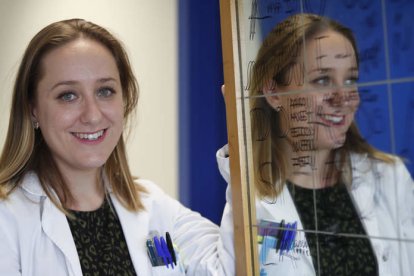 Cristina Olmo, en la consulta de San Juan de Dios.