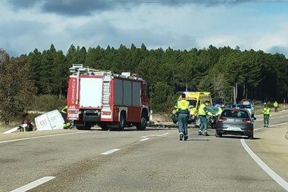 Un muerto y dos heridos en el accidente de tráfico registrado esta mañana. ICAL