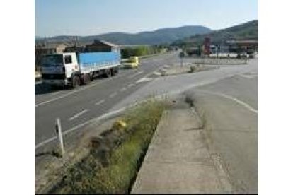 De momento sigue sin definir el trazado de la autovía Ponferrada-Orense