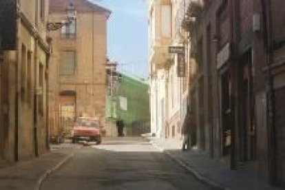 Imagen de una calle del casco antiguo, zona afectada por la despoblación y edificios ruinosos