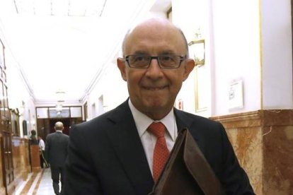 Montoro, en los pasillos del Congreso.