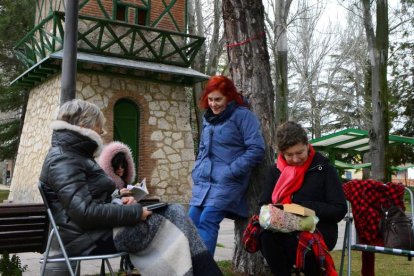 Protesta contra la tala de árboles en Palencia.