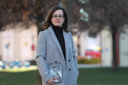 La escritora, periodista y docente Noemí G. Sabugal nació en Santa Lucía de Gordón y reside en Ponferrada