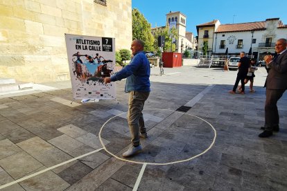 Momento de la presentación de 'Atletismo en la Calle'. DL