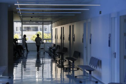 Apertura del centro de salud de El Ejido. F. Otero Perandones.