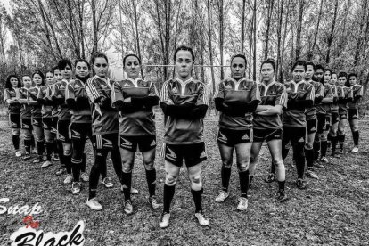 Las jugadoras del CD Rugby Albéitar lucharán por el ascenso.