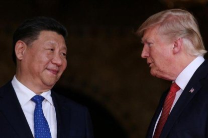 El presidente de EEUU, Donald Trump, recibe al presidente chino,  Xi Jinping, el pasado 6 de abril.