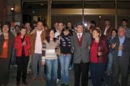 Jesús Esteban celebró anoche los resultados junto a simpatizantes y miembros de su candidatura