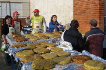 Astorga, una de las zonas de León donde pervive la tradición de celebrar el domingo Tortillero.