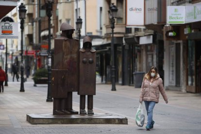 El tránsito en zonas como Burgo Nuevo sigue.