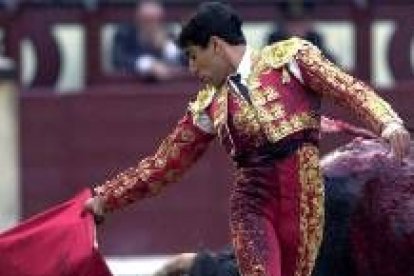 La feria de León retoma hoy los festejos, con un interesante cartel y tres toreros de la comunidad