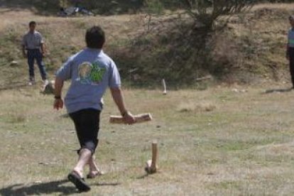 El campeonato de calva abrió ayer los juegos populares de las fiestas del Salvador.