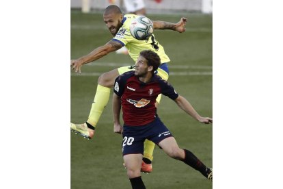 Osasuna y Getafe empararon a cero. J. D.