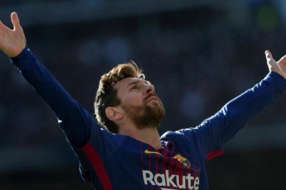 Messi celebra el gol que anotó en el clásico del 23 de diciembre.