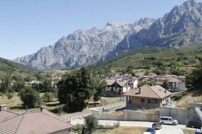 Panorámica de Posada de Valdeón, uno de los municipios leoneses de Picos. RAMIRO