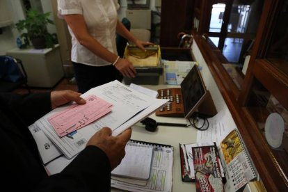 El decreto ley cuenta con el aval de todos los sindicatos de la Mesa General de Negociación de la Junta CSIF, UGT, CCOO y TISCyL. DL