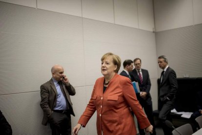 Merkel, a su llegada a una reunión de los grupos parlamentarios en el Bundestag. CHRISTIAN BRUNA