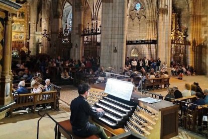 Imagen de archivo de un concierto de Francisco Javier Jiménez Martínez en la Catedral de León. DL