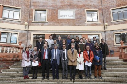 Presentan prototipos del concurso de coches. F. Otero Perandones.