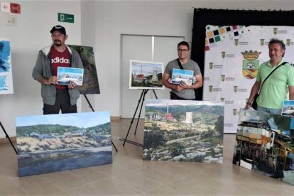 Los tres premiados en el concurso celebrado este año en Guardo. DL