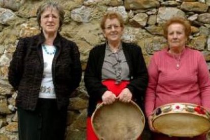 La Garandilla acoge este nuevo «Encuentro de pandereteras y naturaleza».