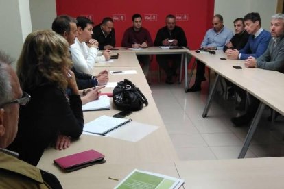 La reunión de los alcaldes mineros socialistas