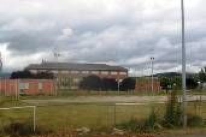 Las viviendas se edificarán en los terrenos del actual campo de fútbol del club deportivo Santiago