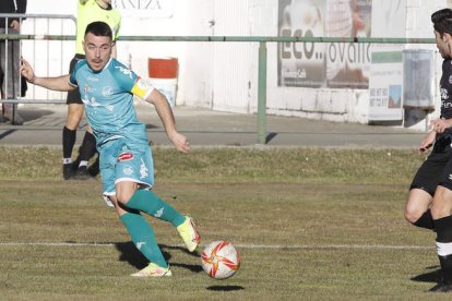 Diego Peláez intentará estar en la convocatoria del sábado frente al Tordesillas. MARCIANO PÉREZ