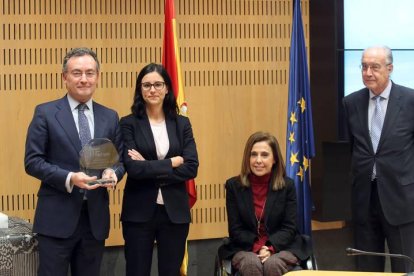 El concejal de Seguridad y Movilidad recogió el premio