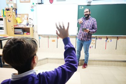 Luis Gutiérrez Martín, durante una clase. DL