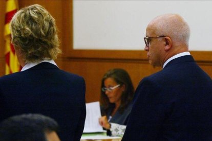 María Vaqué y Eduardo Pascual (expresidente de Eurobank) durante el juicio en la Audiencia Nacional.