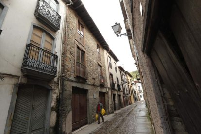 Calle del Agua de Villafranca del Bierzo. L. DE LA MATA