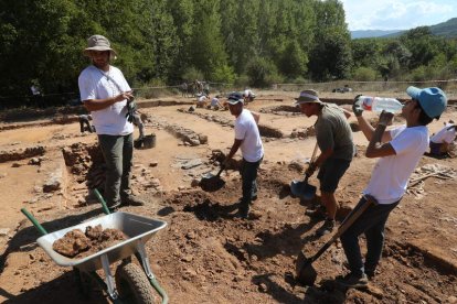 Imagen de archivo de las excavaciones emprendidas en Pedreiras en el verano de 2015. L. DE LA MATA