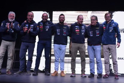 Imagen del equipo Tibau Team que competirá en camiones en el Dakar. MEDINA