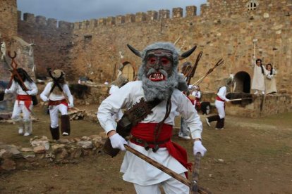 Imagen de archivo del tradicional jurru en Alija del Infantado. SECUNDINO PÉREZ