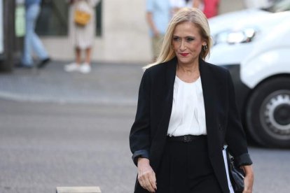 La expresidenta de la CAM, Cristina Cifuentes. JAVIER LIZÓN