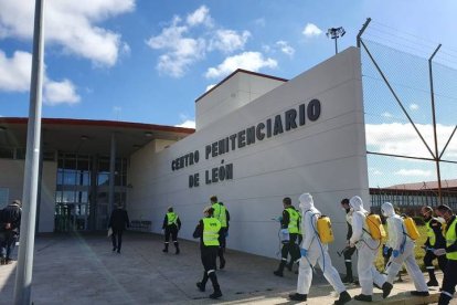 Villahierro ya necesitó desinfección en su día por el virus. DL