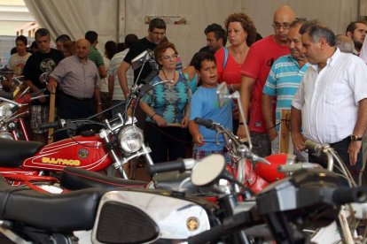 Una imagen de la exposición de motos clásicas organizada en una edición anterior. RAMIRO