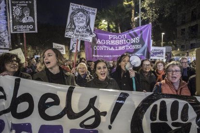 Manifestación contra la violencia machista.  /