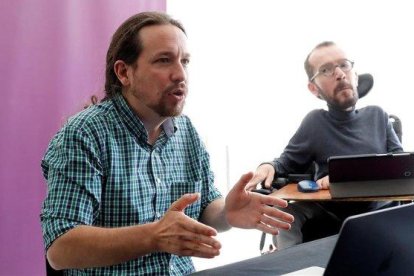 Pablo Iglesias y Pablo Echenique, durante la reunión interna de Unidas Podemos, este sábado.