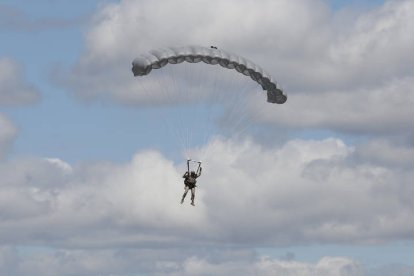 Operativo de la Armada/Tierra/Aire en la Academia Básica del Aire. F. Otero Perandones.