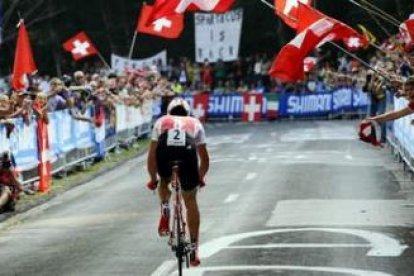 Cancellara compite en la prueba contrarreloj individual de 49,8 kms.