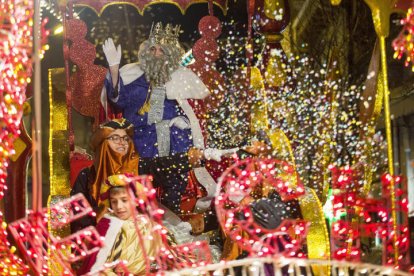 Cabalgata de los Reyes Magos en La Bañeza. F. Otero Perandones.