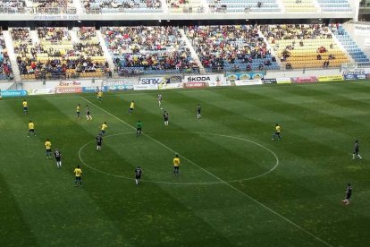 La SD Ponferradina jugará por primera vez en el Carranza desde que fue totalmente remodelado. FROC.