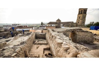 Según las primeras investigaciones, aparece en Montilla el gran lagar medieval que Fernando el Católico ordenó destruir. RAFA ALCAIDE